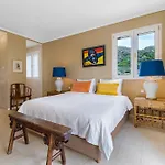 Kronos Estate Lefkada - 5 Star Luxury