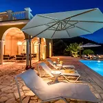 ヴィラ Kronos Estate Lefkada - 5 Star Luxury ミクロス・ギアロス