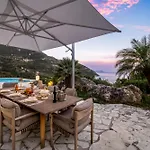Kronos Estate Lefkada - 5 Star Luxury ヴィラ