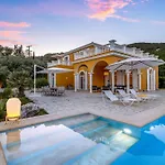 Kronos Estate Lefkada - 5 Star Luxury *