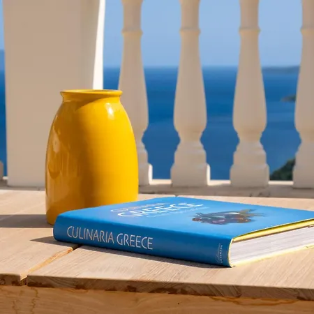 Kronos Estate Lefkada - 5 Star Luxury * Mikros Gialos