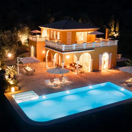 Kronos Estate Lefkada - 5 Star Luxury Vila Mikros Gialos
