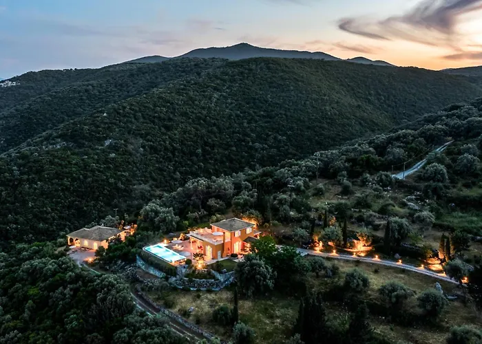 Kronos Estate Lefkada - 5 Star Luxury * Mikros Gialos