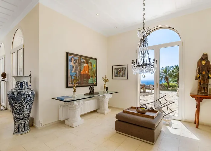 Kronos Estate Lefkada - 5 Star Luxury