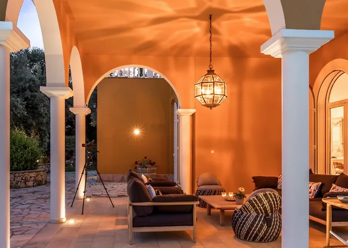 Kronos Estate Lefkada - 5 Star Luxury Willa