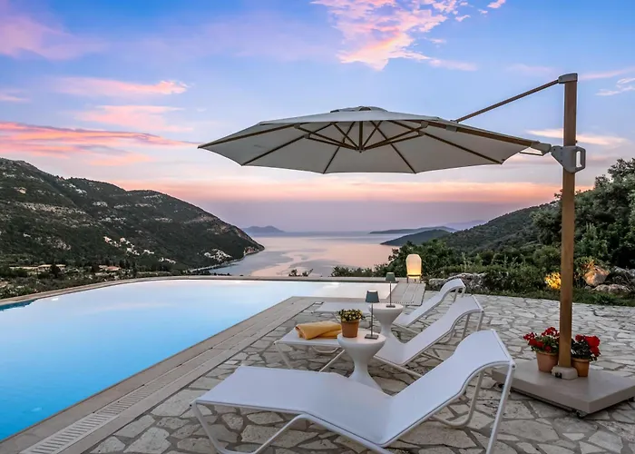 Kronos Estate Lefkada - 5 Star Luxury