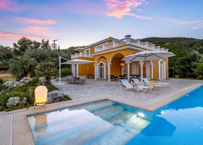 Kronos Estate Lefkada - 5 Star Luxury *